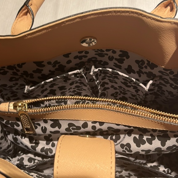 Rebecca Minkoff handbag - Picture 7 of 8